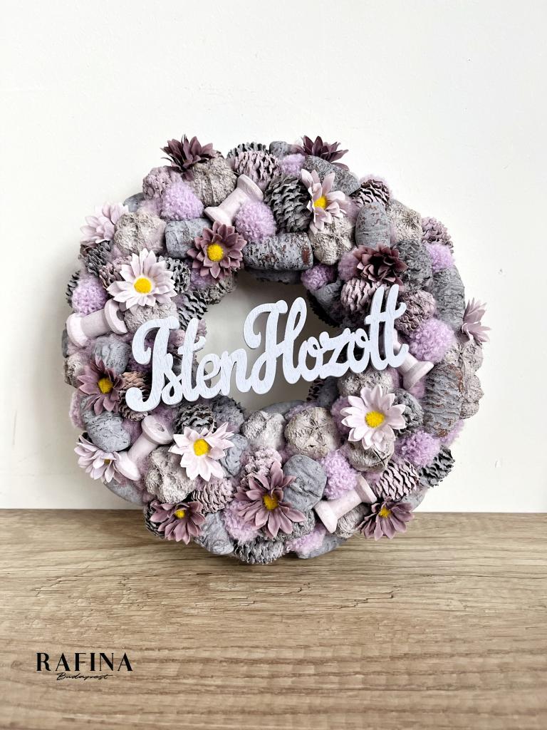 Isten hozott lila kopogtató, 24 cm  1