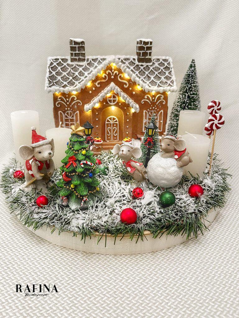 Mézeskalácsház adventi koszorú egérrel 1