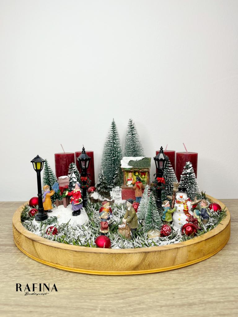 Téli falu adventi koszorú fatálcán 1