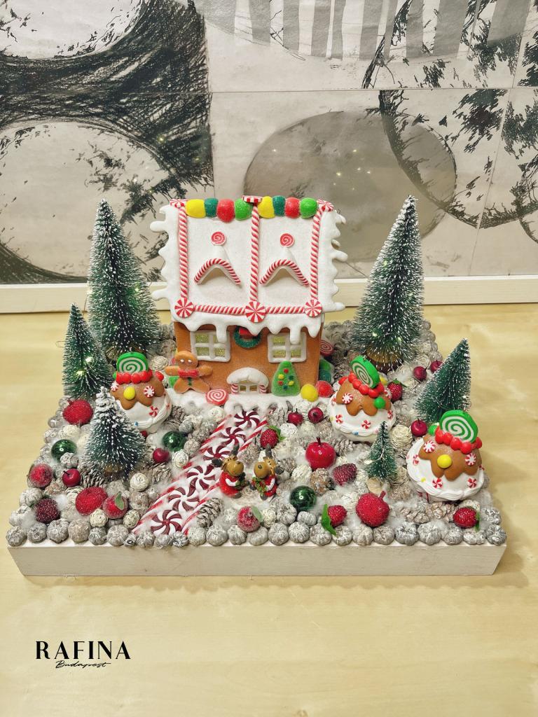 Adventi koszorú mézeskalácsházikóval 1