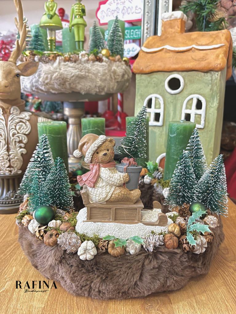 Adventi koszorú szánkózó macival, zöld-barna, 28cm 1